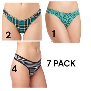 7 Pk No Boundaries Juniors Cotton Thongs plaid Grean